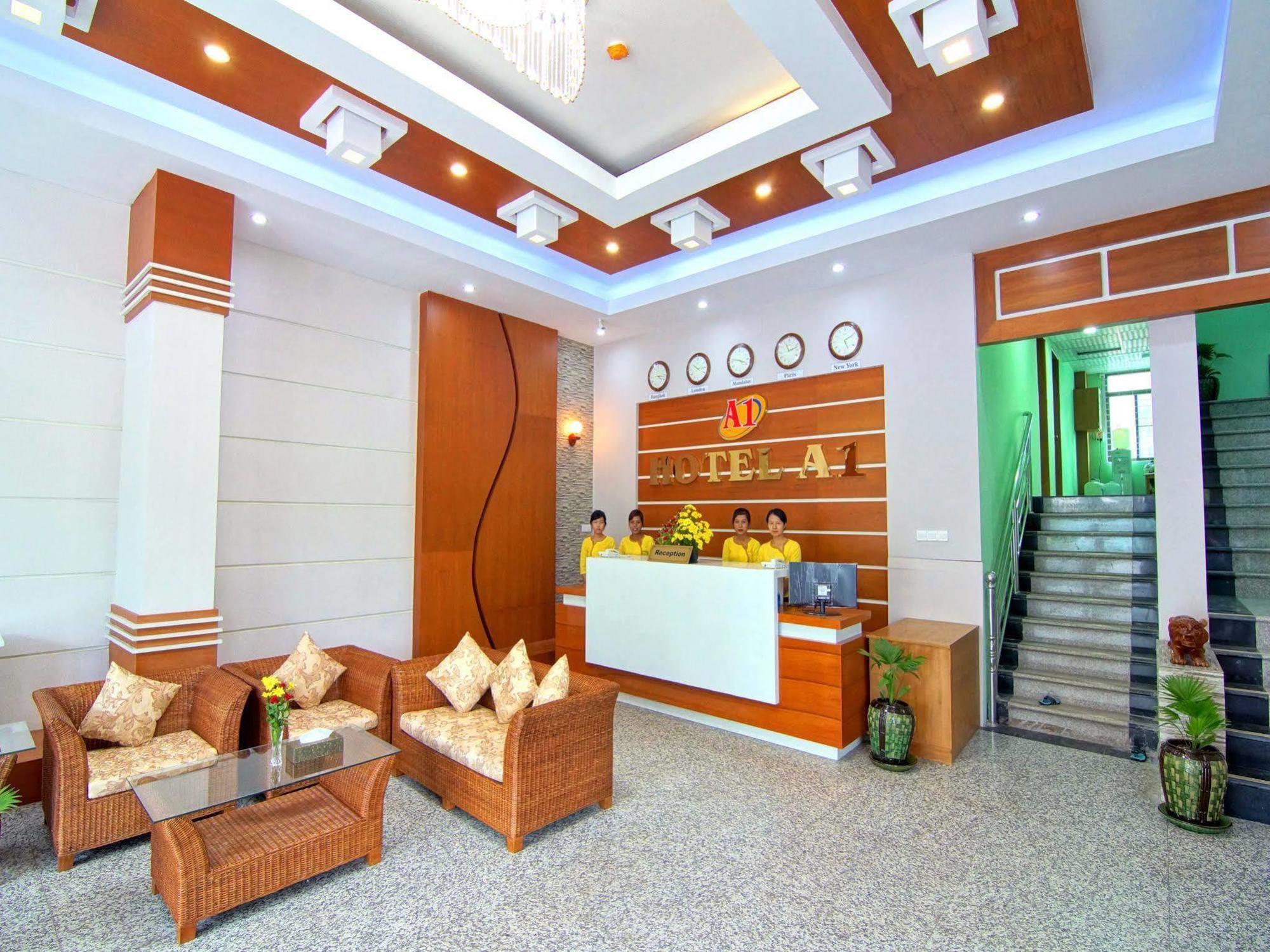Hotel A1 Mandalay Buitenkant foto