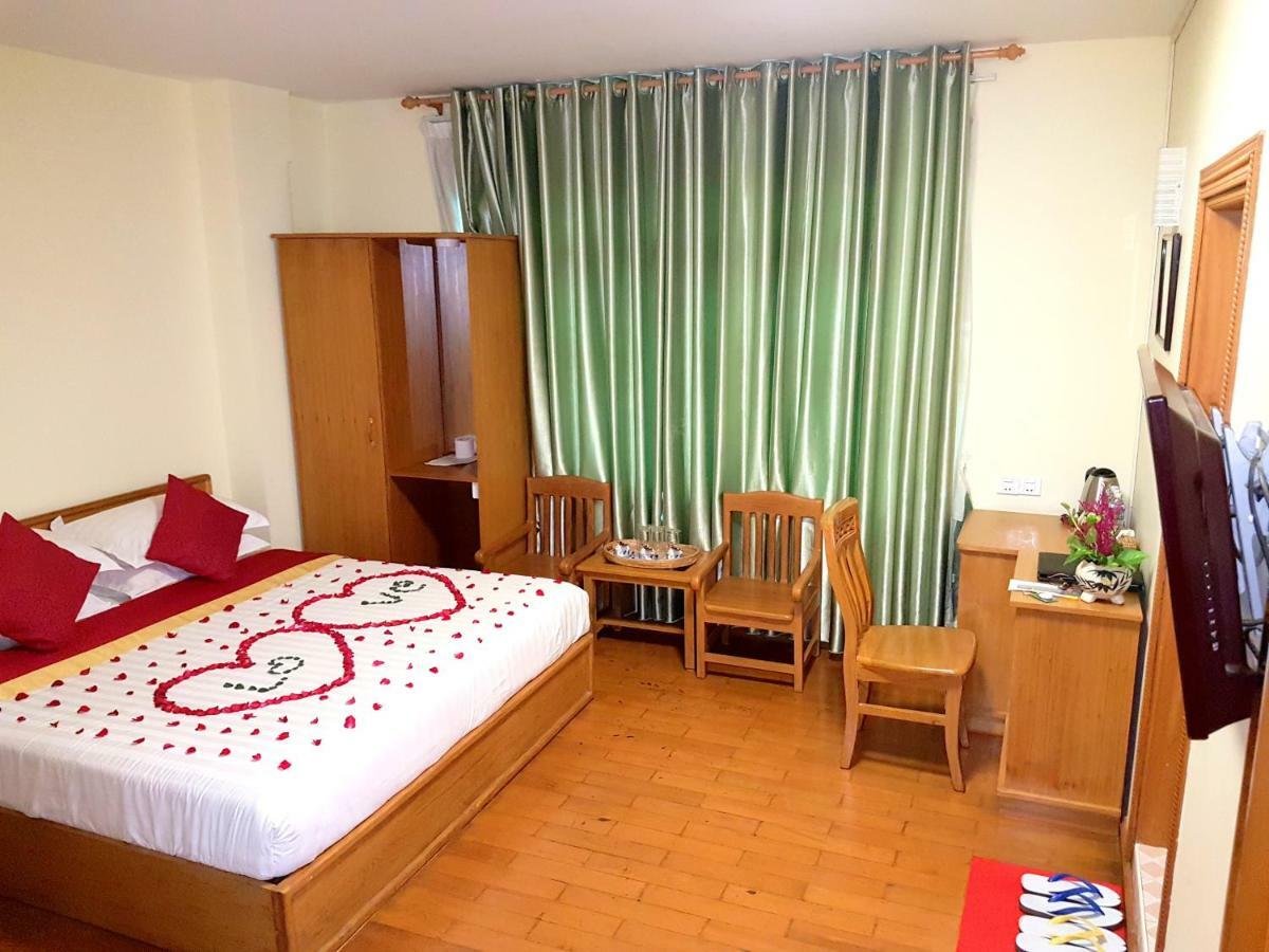 Hotel A1 Mandalay Buitenkant foto